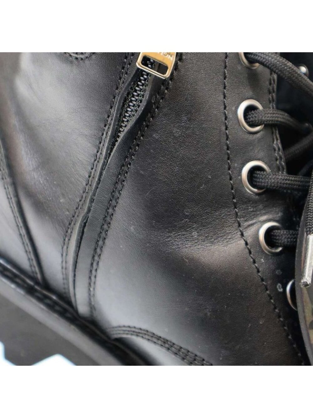 Louis Vuitton Nigo Oberkampf Line Ankle Leather Boots - Picture 5 of 8